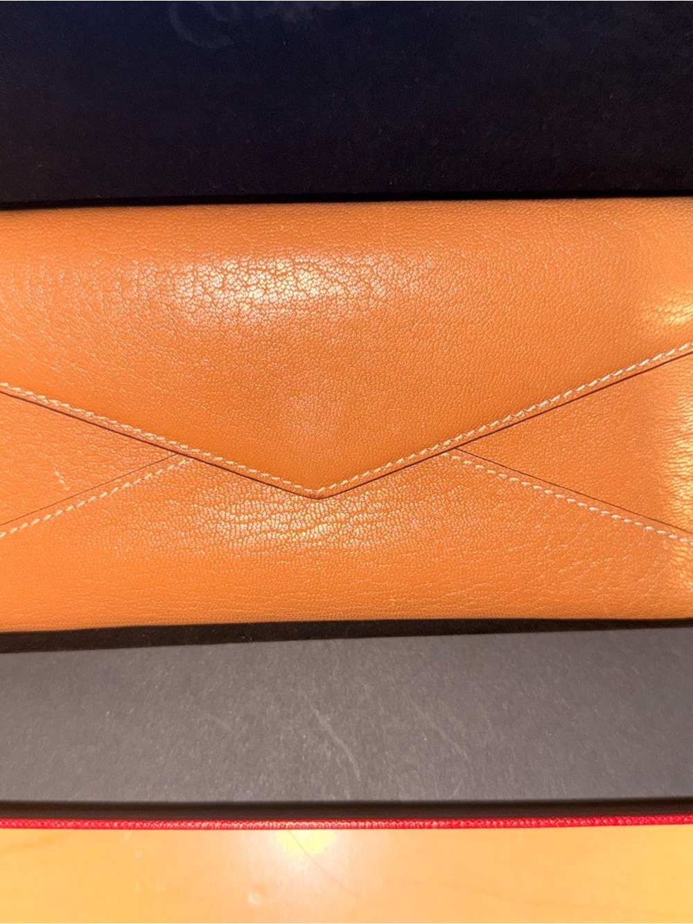 Cartier Red Box with Gold Script - Picture 3 of 8